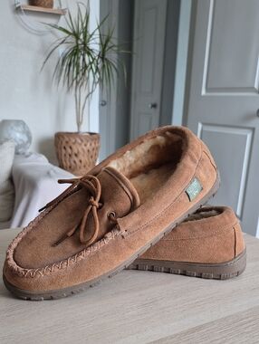 Men's CLOUD NINE Brown Suede Moccasin Slippers with Plush Lining, Size 12